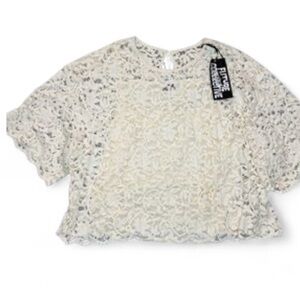 🌹Future Collective Short Sleeve Crochet Lace T-Shirt Size 2XL